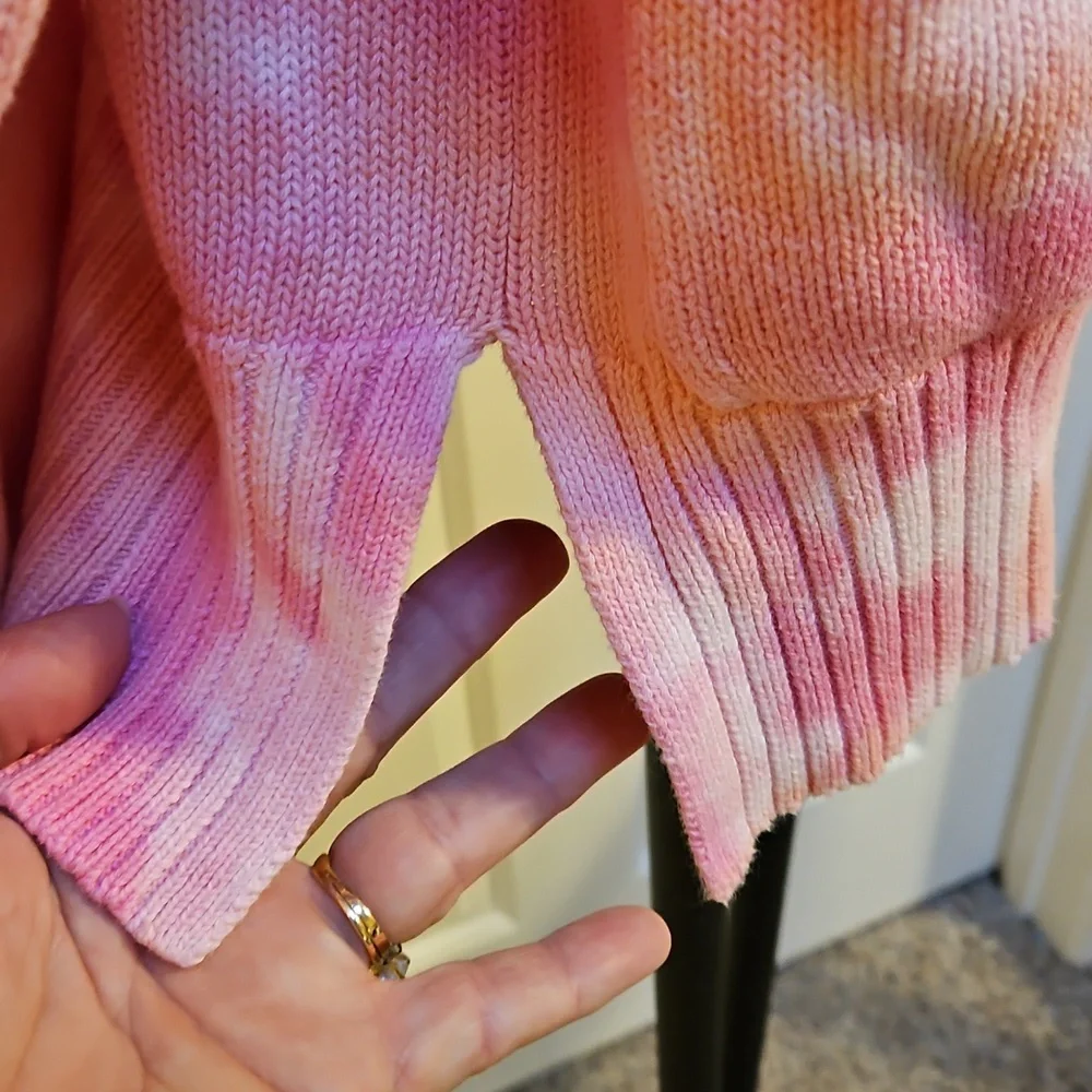 JUICY COUTURE Pink and White Tie-Dye Cardigan - XS